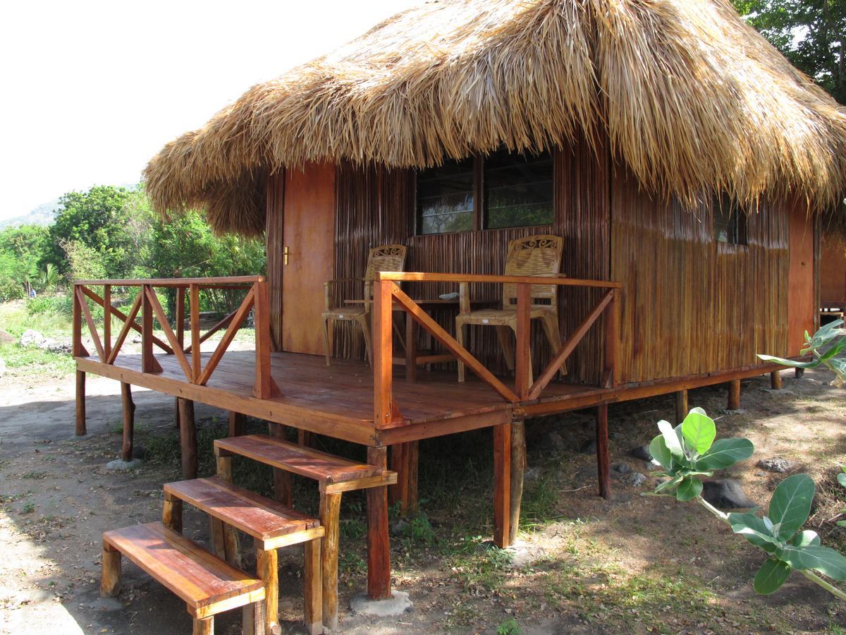 Atauro Dive Resort Beloi Екстериор снимка
